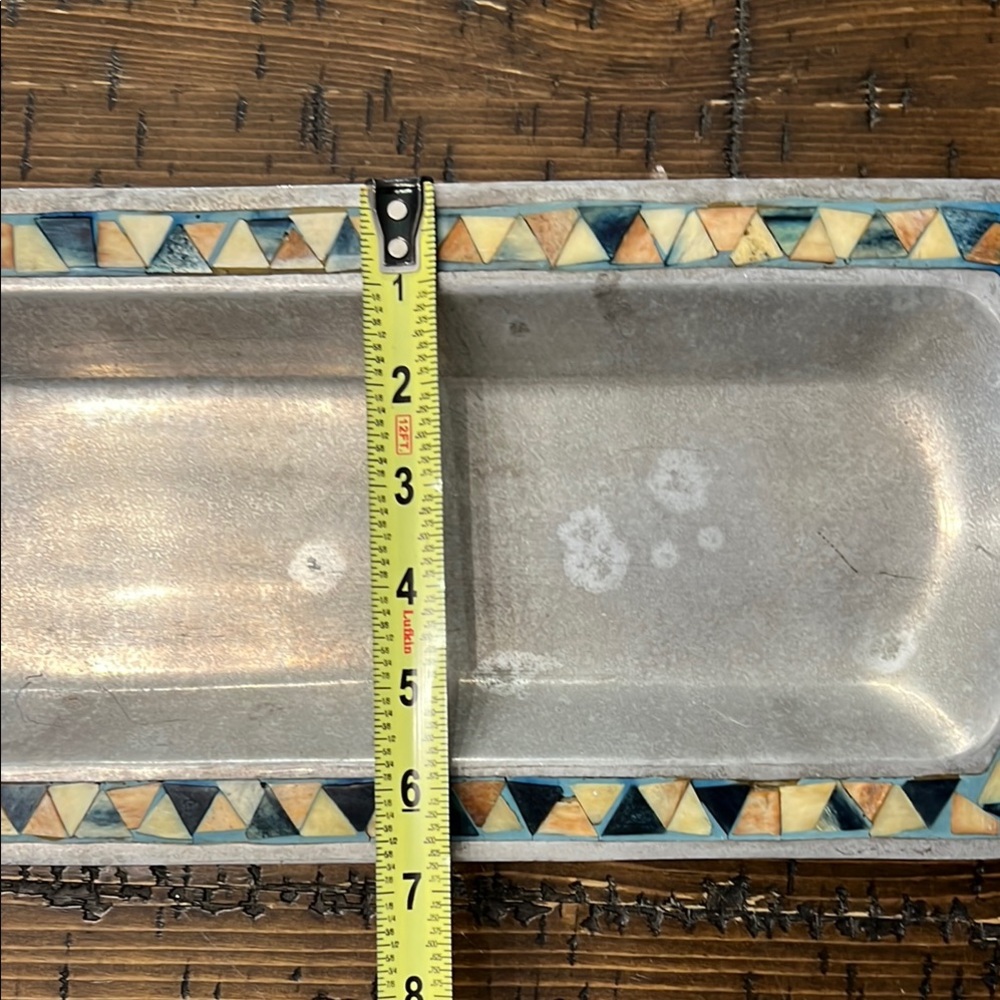 Geometric Patterned Gray Tray - Picture 3 of 6